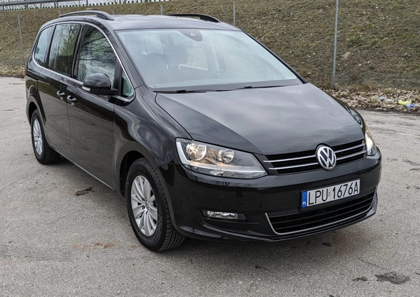 Volkswagen Sharan cena 79900 przebieg: 149000, rok produkcji 2017 z Bobolice małe 326